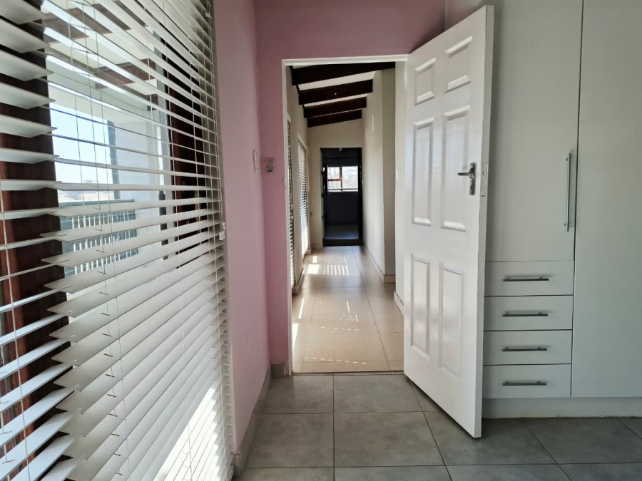 4 Bedroom Property for Sale in Roodewal Free State